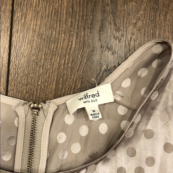 Aritzia Wilfred Sevres Polka Dot Blouse Size M - Picture 3 of 5